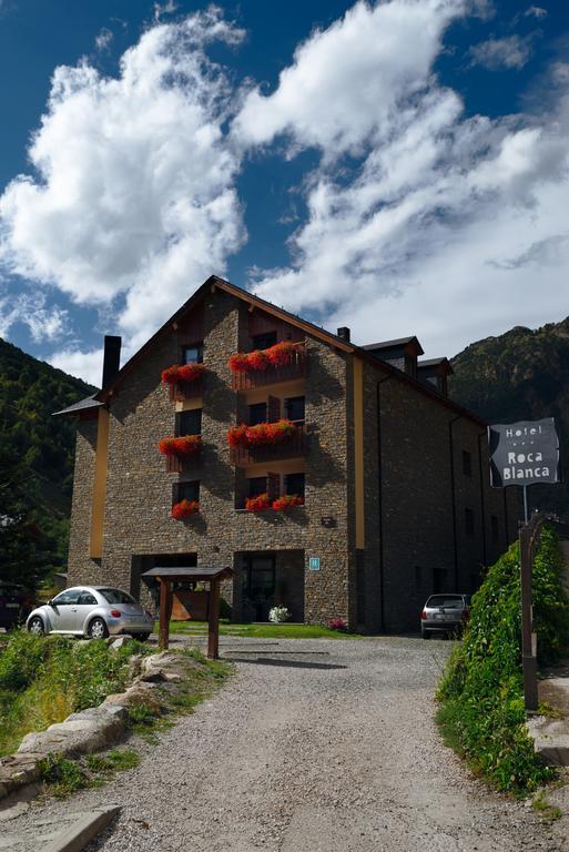 Roca Blanca Hotel Espot Exterior photo